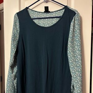 Women's Anna Taylor Blue Patterned Lightweight Long Sleeve Top